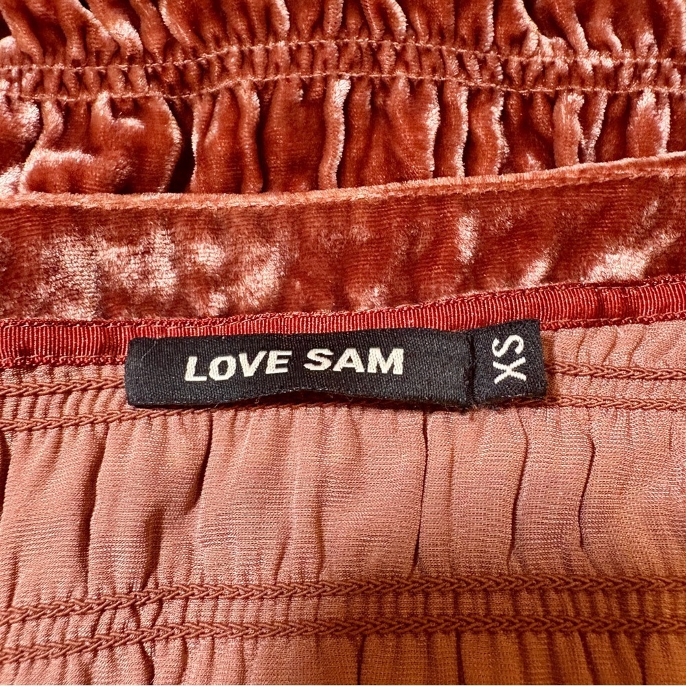 Love Sam Velvet Textured Terracotta Color Pullover Top Size XS - Picture 4 of 6